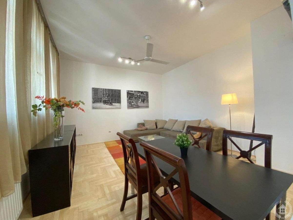Downtown Gozsdu Vibe Apartments Budapest Exterior foto