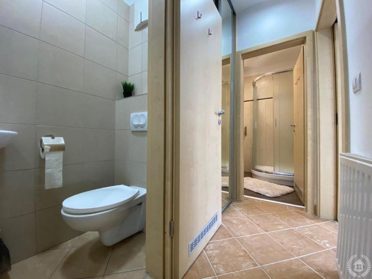 Downtown Gozsdu Vibe Apartments Budapest Exterior foto